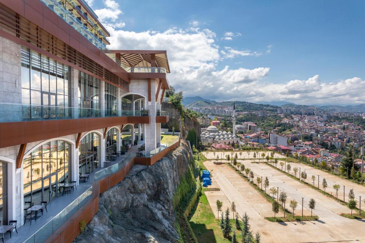 Radisson Blu Hotel Trabzon Exterior photo