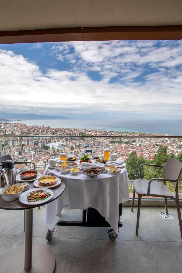 Radisson Blu Hotel Trabzon Exterior photo